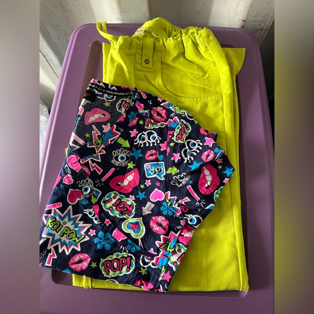 MATCHING SCRUB SET